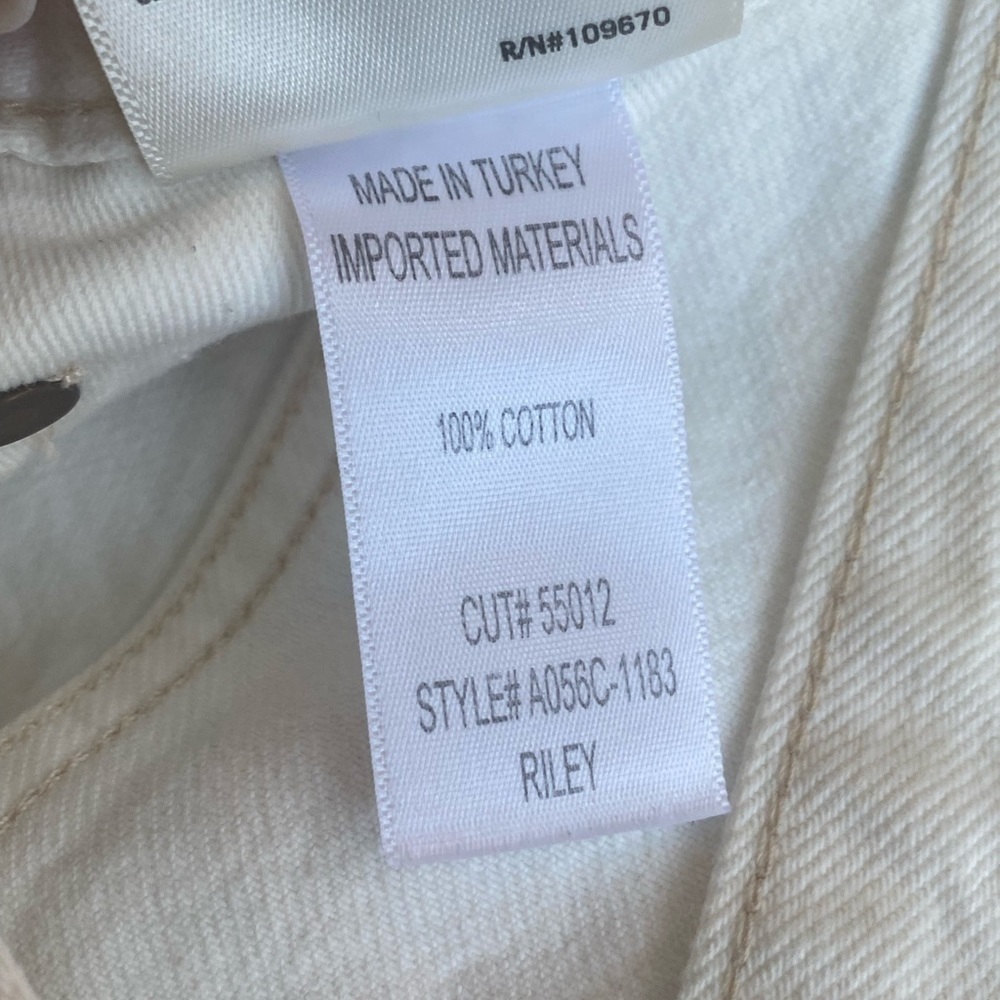 Agolde Riley Jean High Rise Distressed White Size 24 - Picture 13 of 13